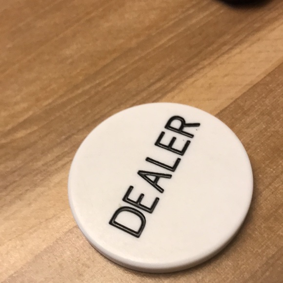 poker chip mint condish - Picture 3 of 4